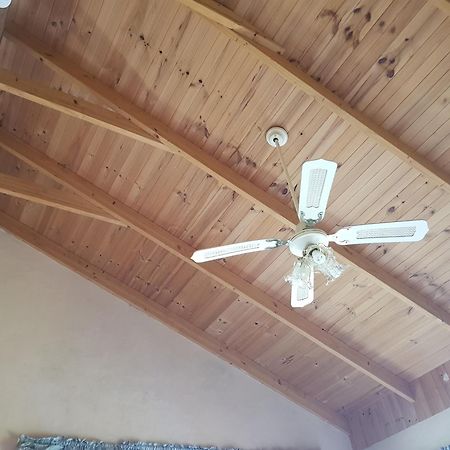 Mapleton Peaceful Provence Bnb Room photo